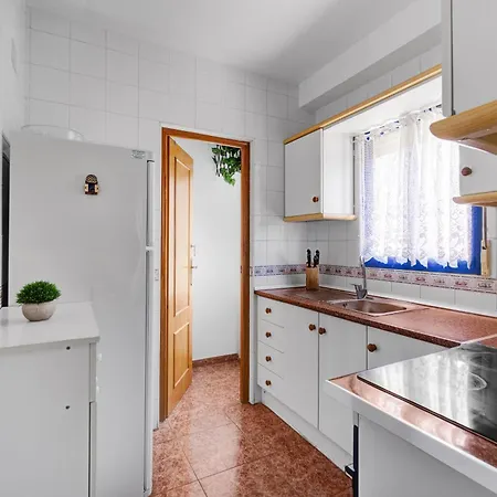 A Spacious And Cozy Apartment. 아파트 *